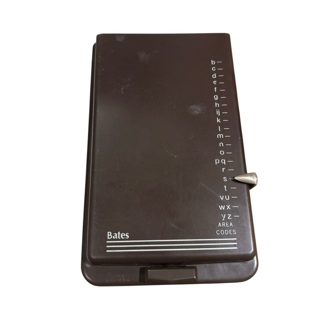 Vintage Bates Secretary Model 701 List Finder Brown Metal Flip Address Book